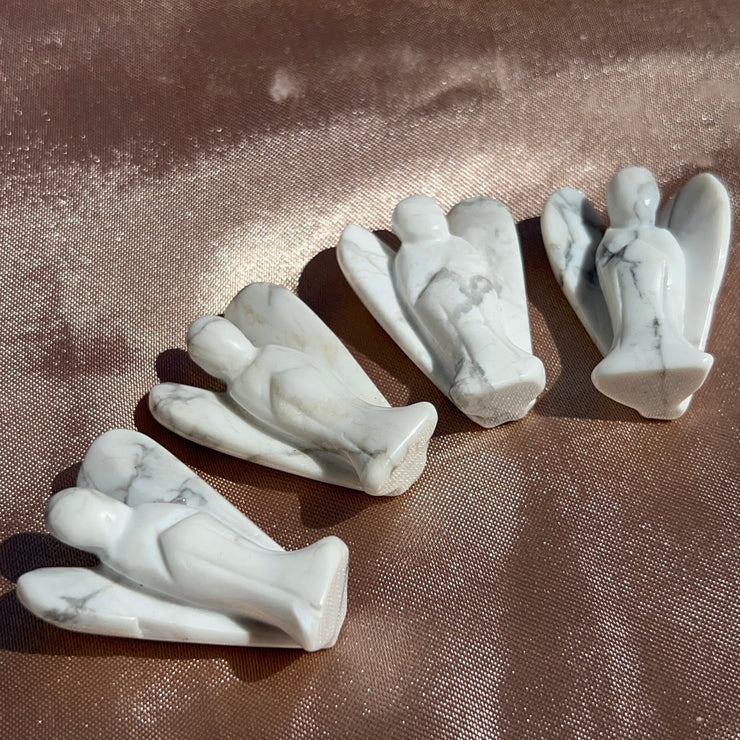 Howlite Angel